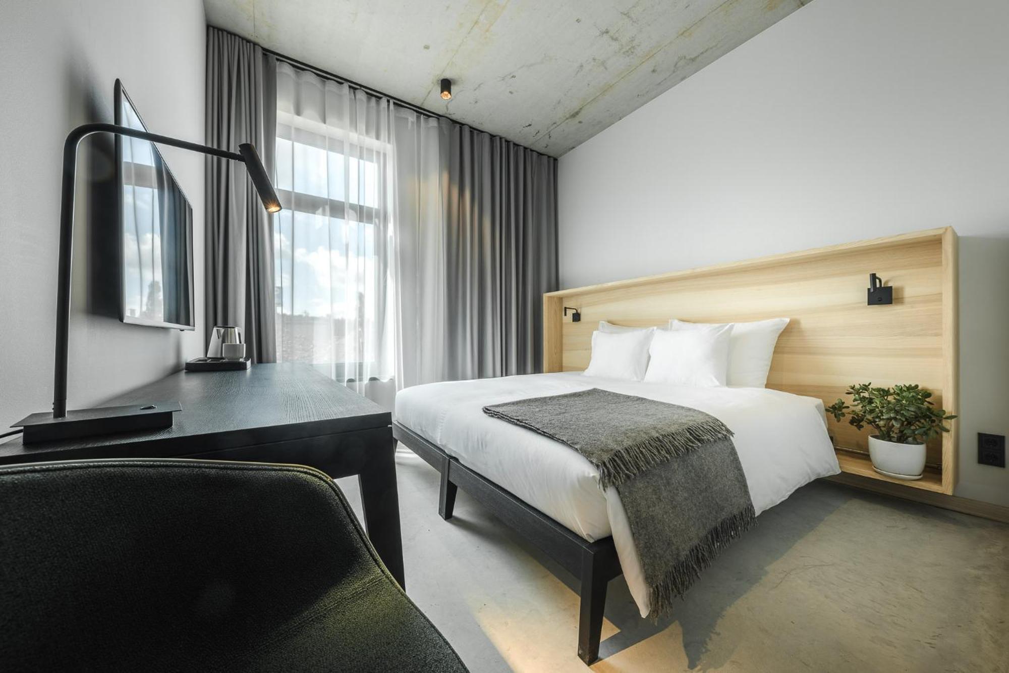 Otto Hotel & Sun Pavilosta Bagian luar foto