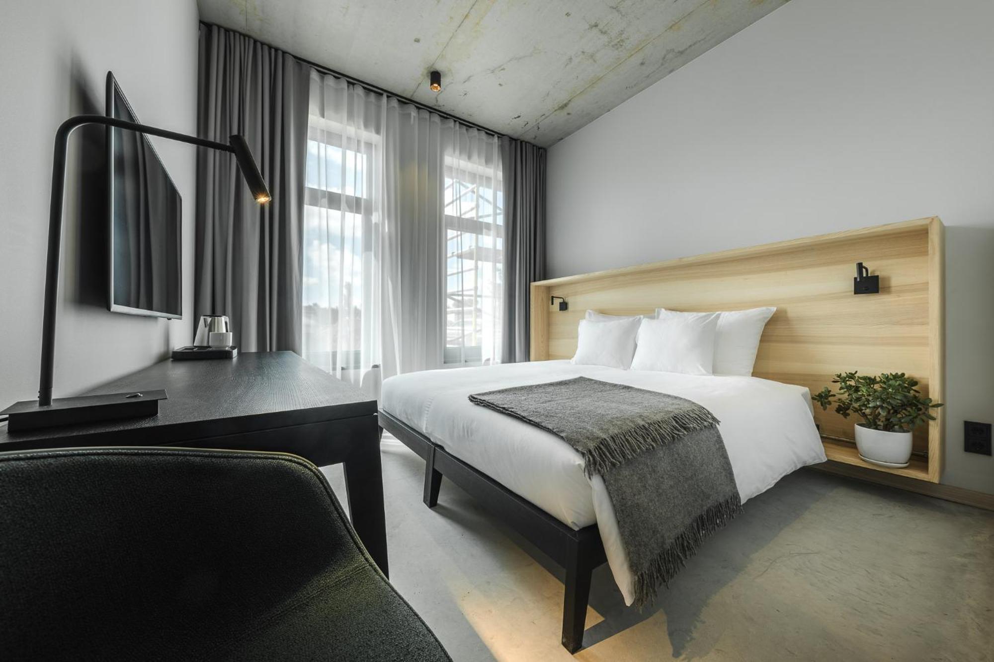 Otto Hotel & Sun Pavilosta Bagian luar foto